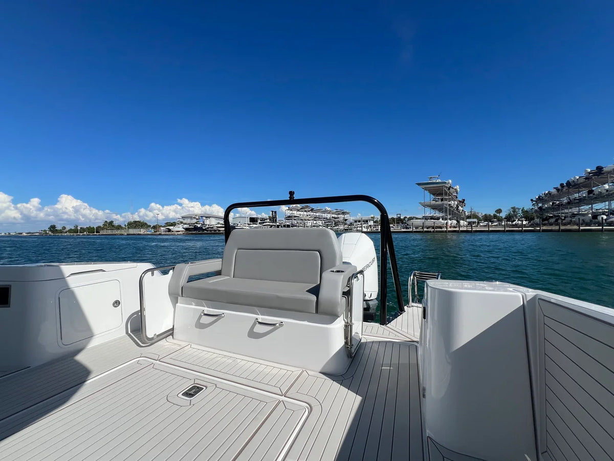 2026 Cruisers Yachts 38 VTR 38.0 feet, Sarasota, FL #24