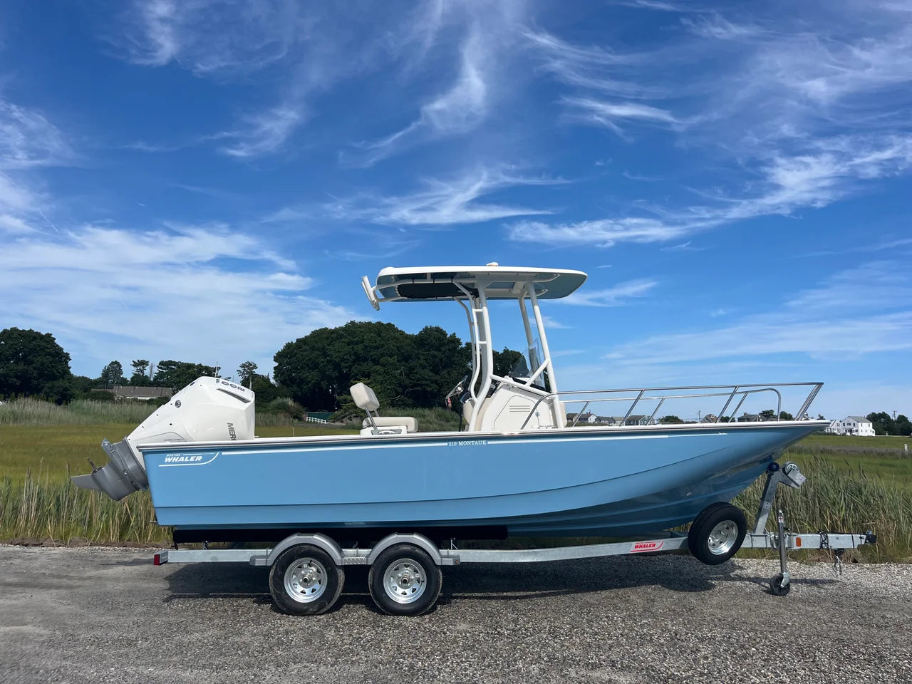 2027 Boston Whaler 210 Montauk 21.0 feet, Westbrook, Connecticut #1