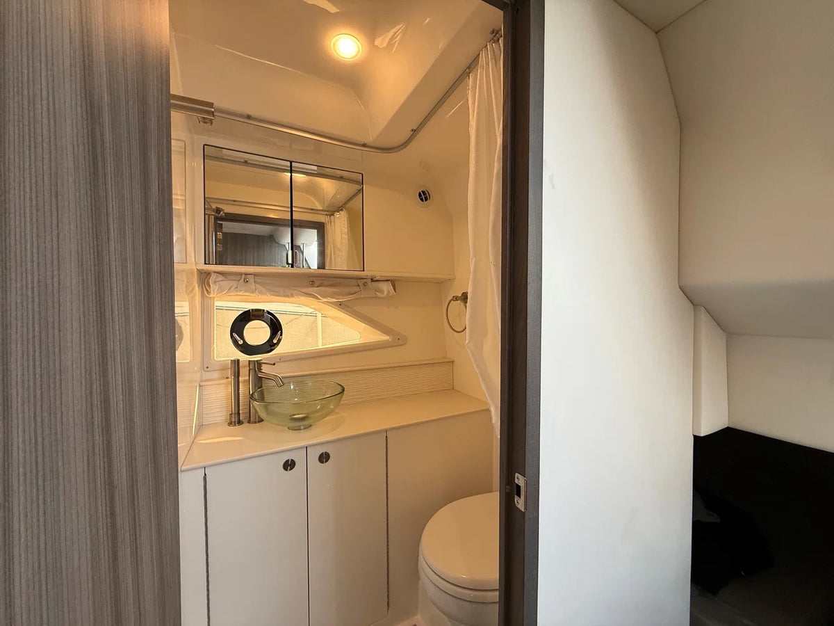 2024 Sea Ray 320 SUNDANCER OB 34.0 feet, Jacksonville Beach, Florida #36