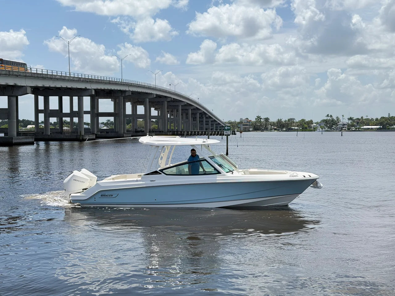 2027 Boston Whaler 280 Vantage 28.0 feet, Stuart, Florida #2