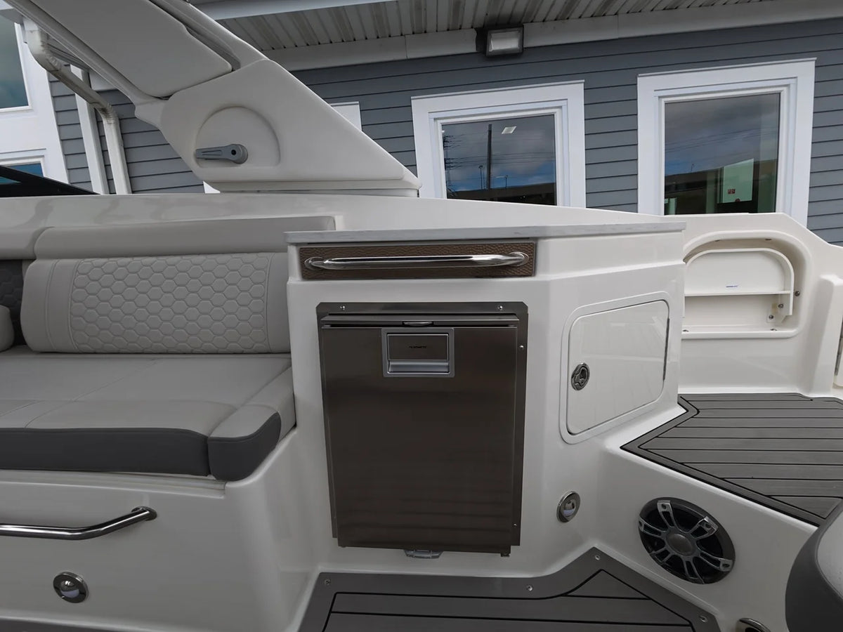 2022 Sea Ray SDX 290 Outboard 29.0 feet, Somers Point, New Jersey #9