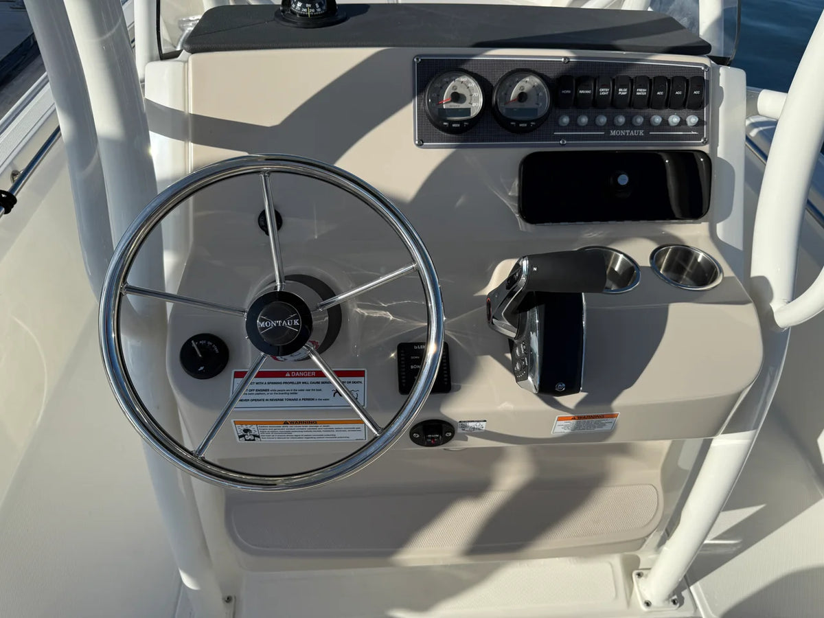 2027 Boston Whaler 210 Montauk 21.0 feet, Wrightsville Beach, North Carolina #14