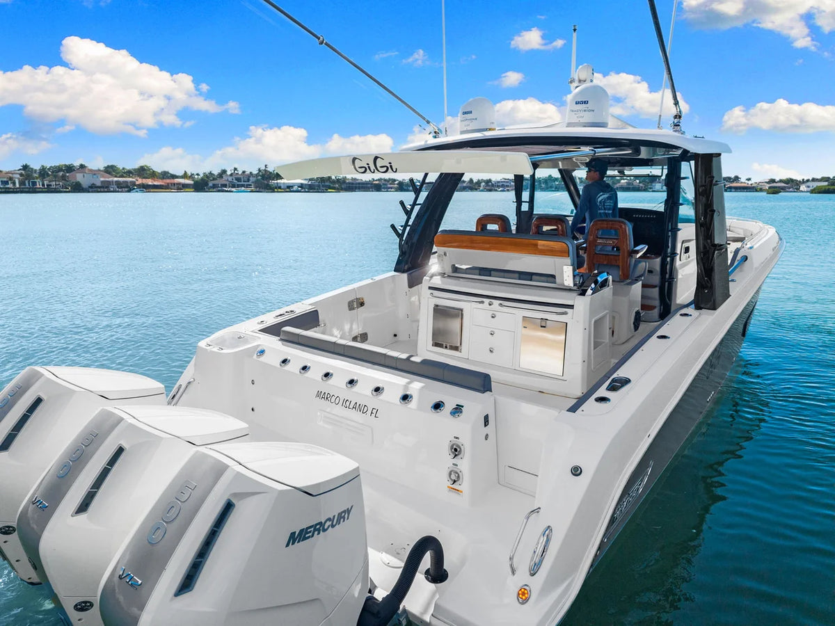2023 Boston Whaler 420 OUTRAGE 42.0 feet, Naples, Florida #11