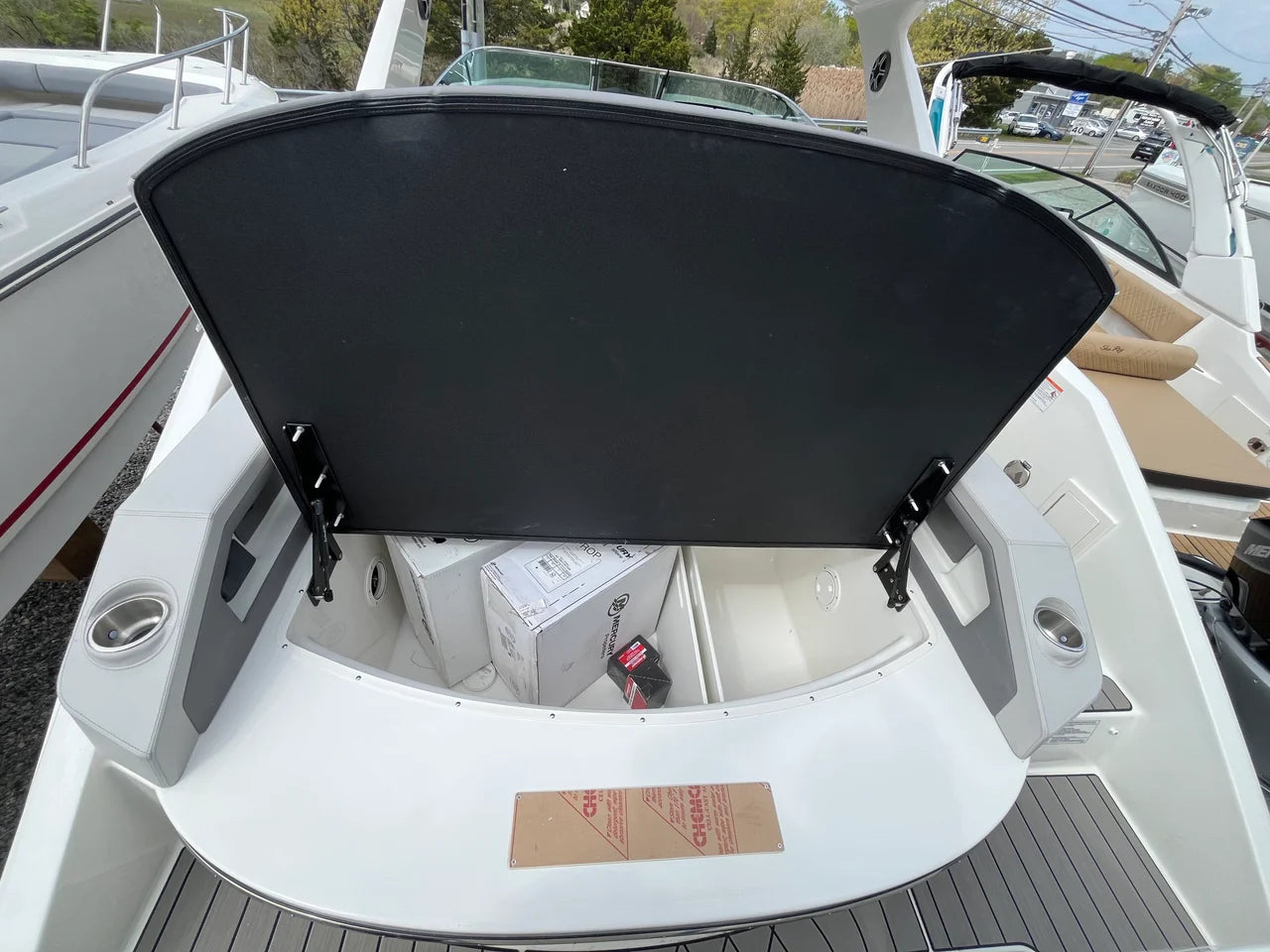 2026 Sea Ray SLX 310 Outboard 31.0 feet, Westbrook, Connecticut #5
