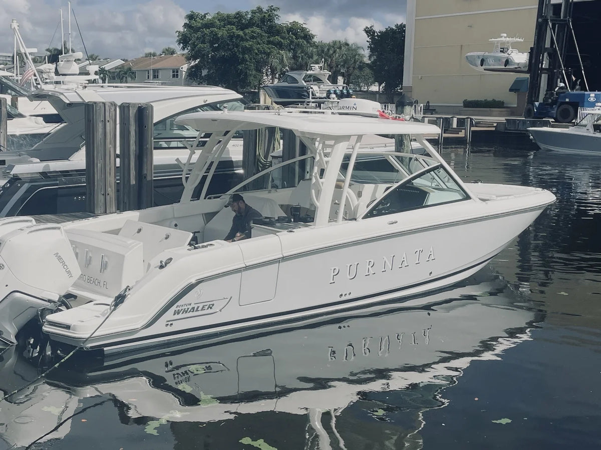 2016 Boston Whaler 320 VANTAGE 32.0 feet, Deerfield Beach, FL #1