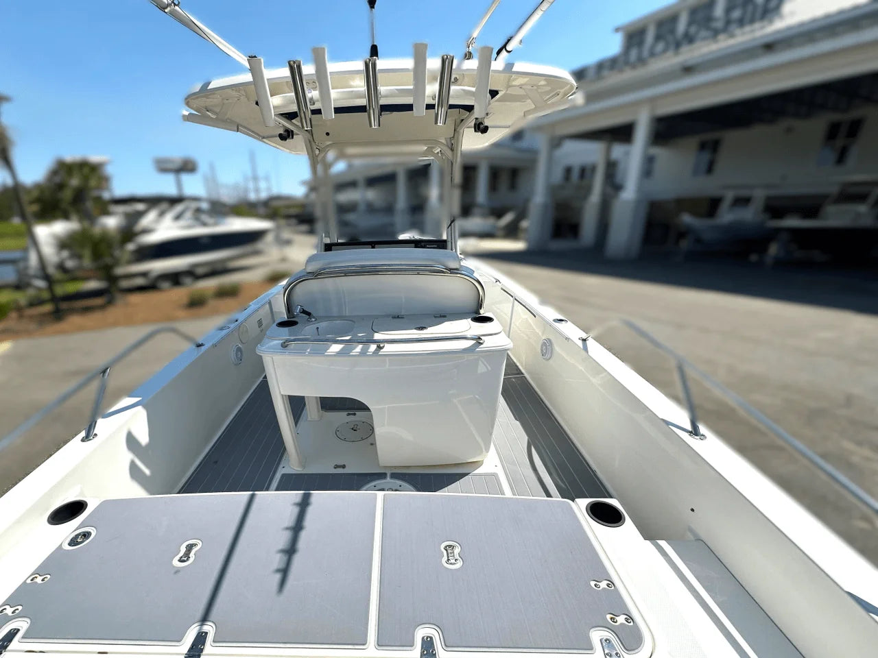 2016 Boston Whaler 270 DAUNTLESS 27.0 feet, Charleston, SC #4
