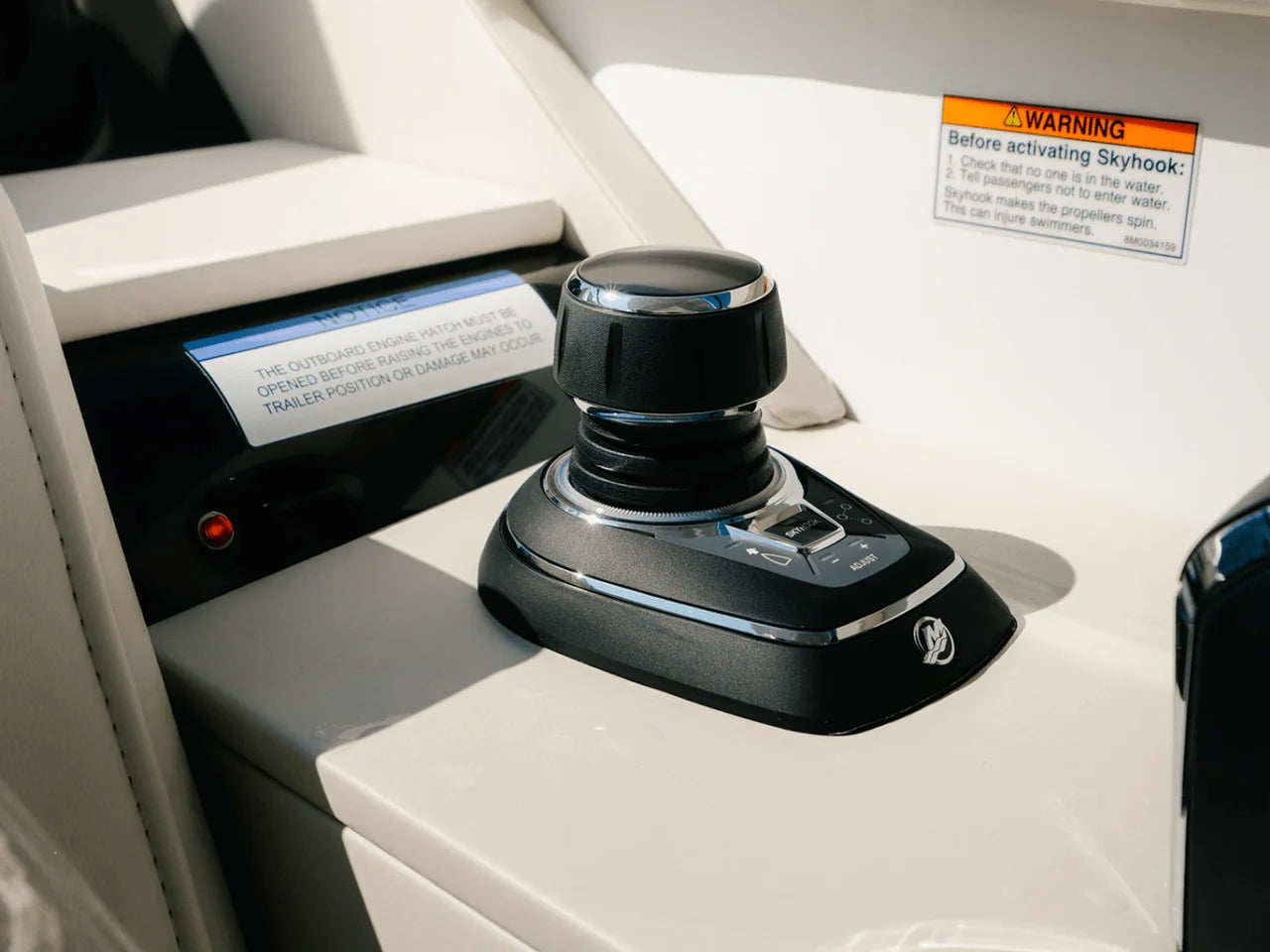 2025 Cruisers Yachts 38 GLS Outboard 38.0 feet, Charleston, SC #18