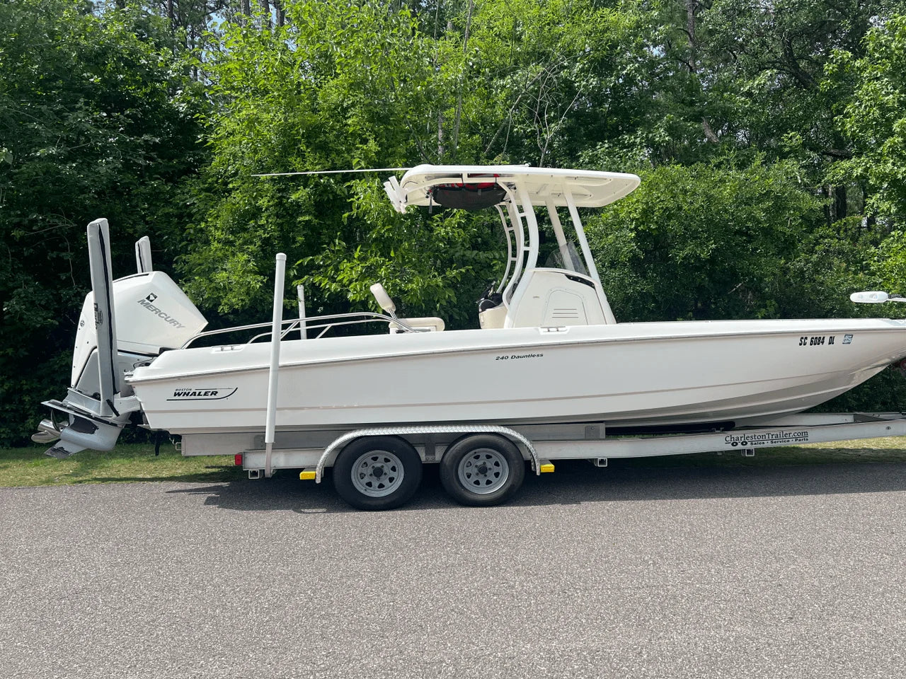 2019 Boston Whaler 240 DAUNTLESS 24.0 feet, Charleston, SC #1
