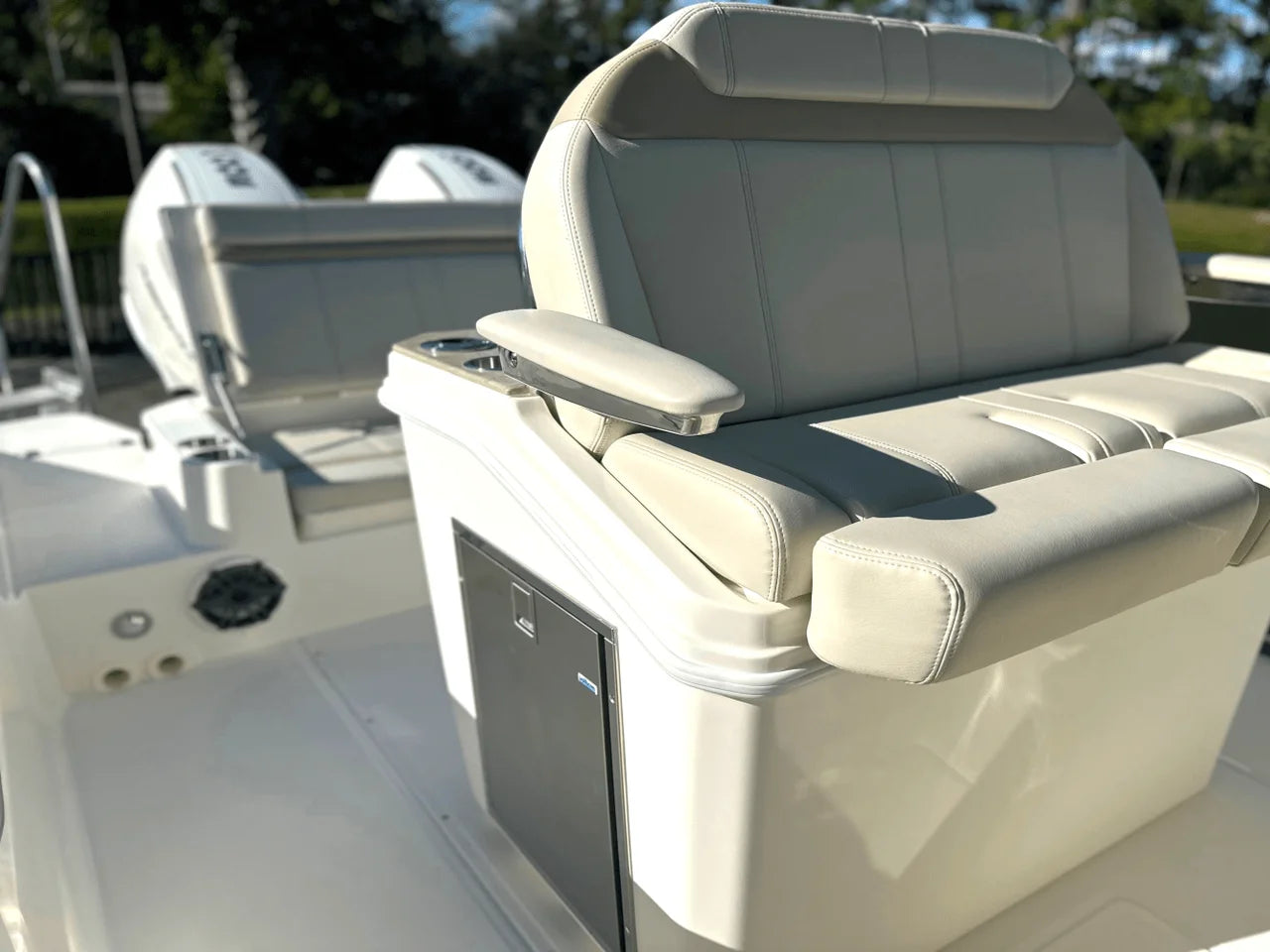 2025 Boston Whaler 280 Dauntless 28.0 feet, Charleston, SC #16