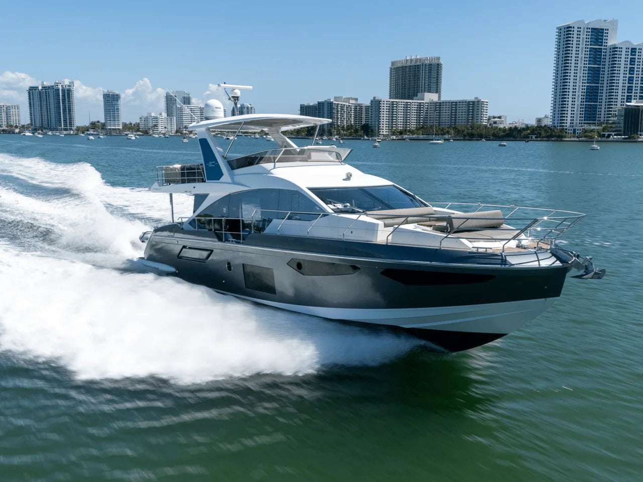 2023 Azimut 60 FLY 60.0 feet, Miami, FL #16