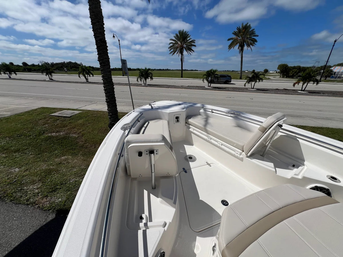 2027 Boston Whaler 280 Dauntless 28.0 feet, Venice, Florida #23
