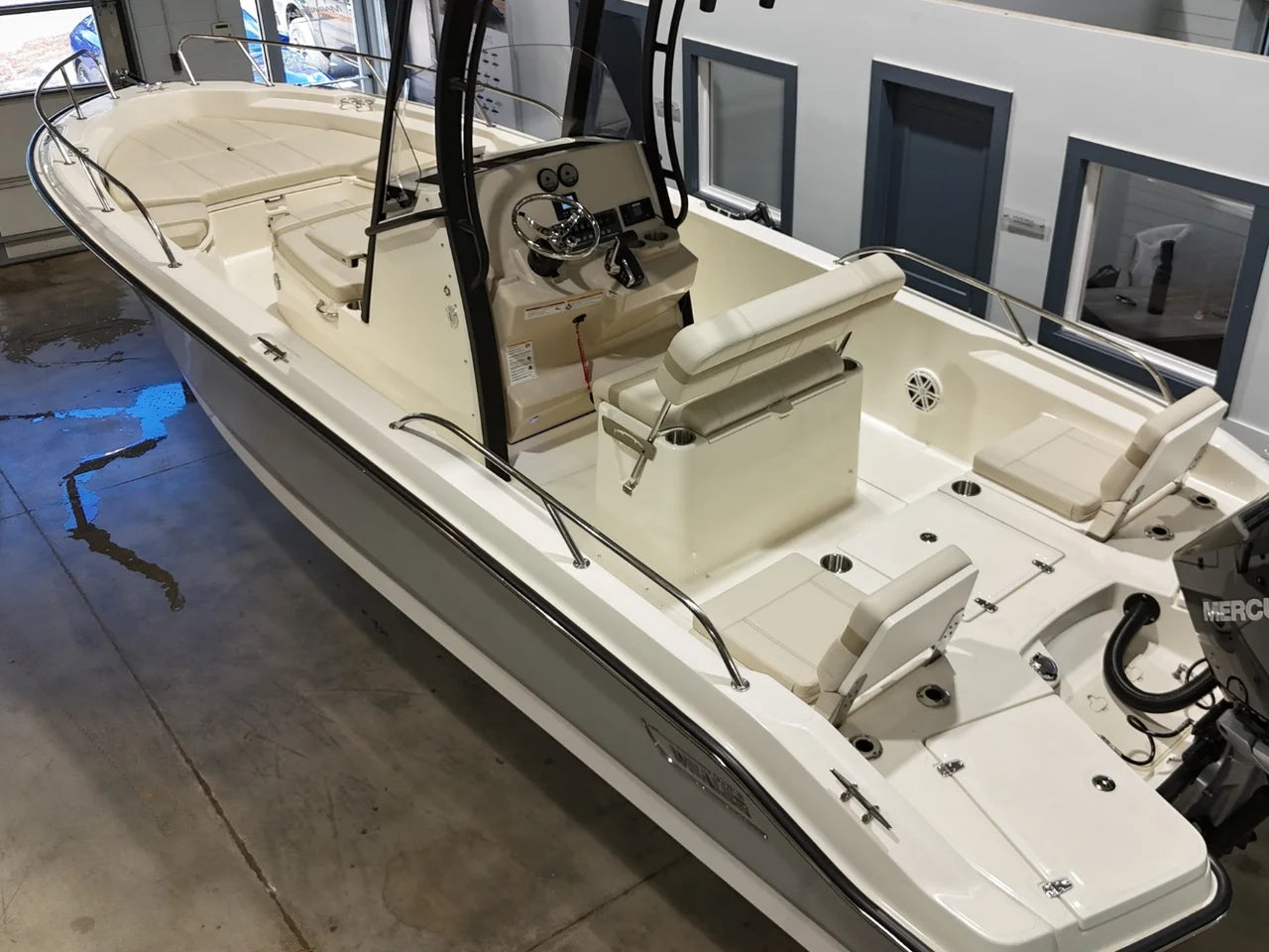 2026 Boston Whaler 250 Dauntless 25.0 feet, Cornelius, North Carolina #5