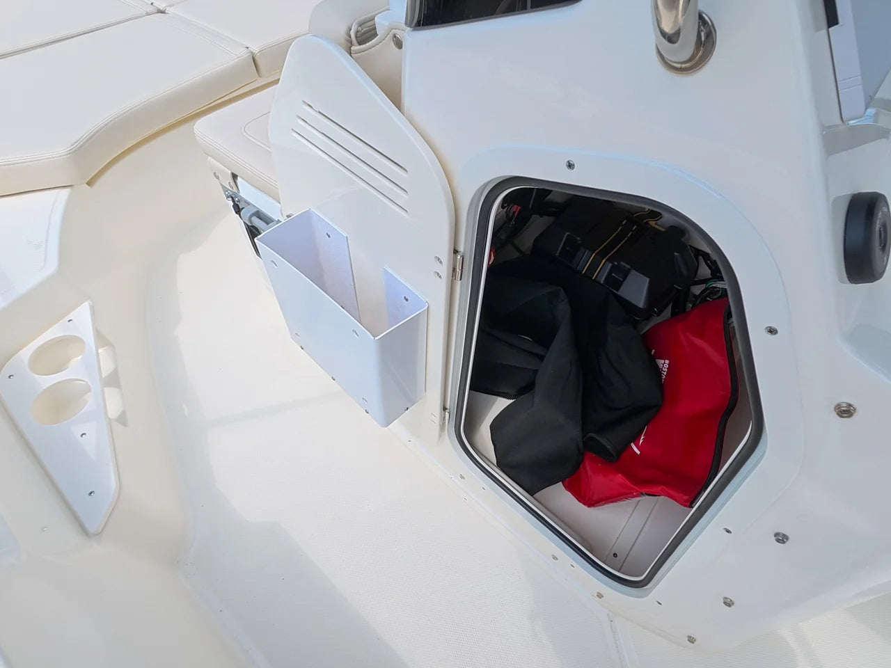 2027 Boston Whaler 170 Montauk 17.0 feet, Norwalk, Connecticut #21
