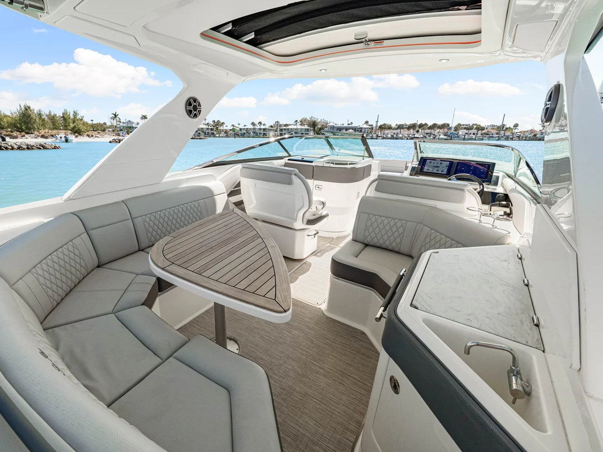 2026 Sea Ray SLX 310 Outboard 31.0 feet, Venice, Florida #19