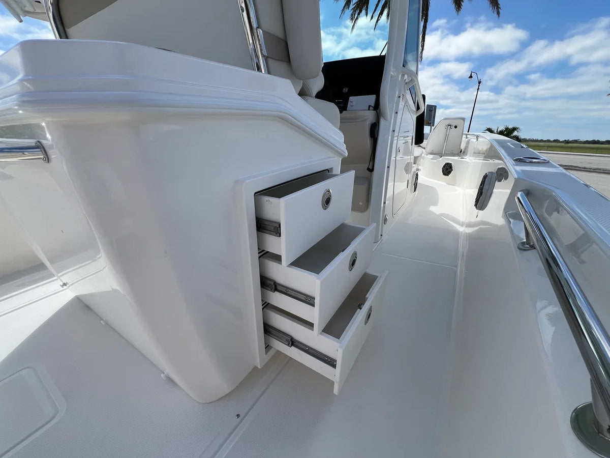 2027 Boston Whaler 280 Dauntless 28.0 feet, Venice, Florida #10