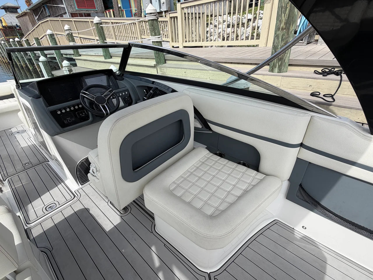 2021 Cobalt 30 SC 30.0 feet, Pensacola, Florida #22