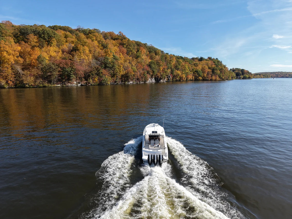 2026 Boston Whaler 360 Outrage 36.0 feet, Westbrook, Connecticut #9