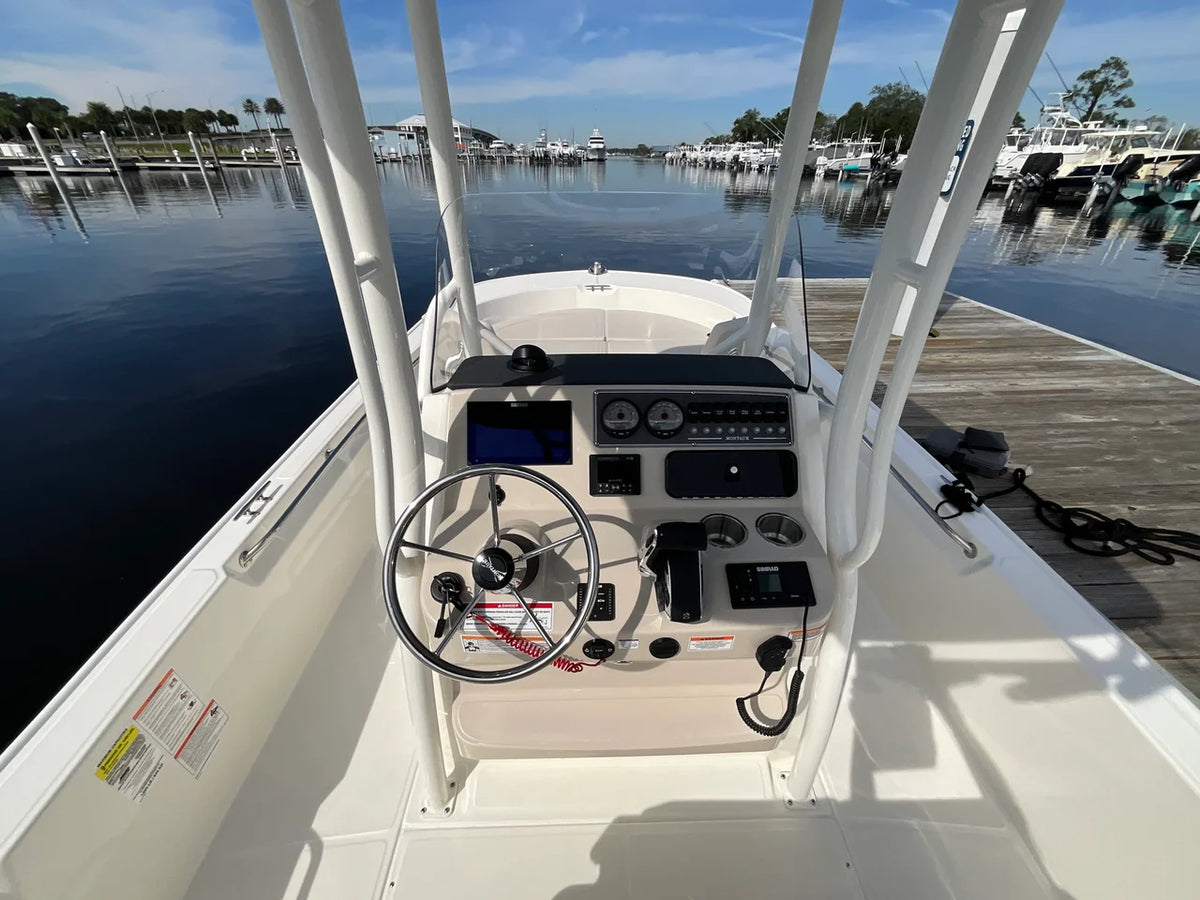 2027 Boston Whaler 210 Montauk 21.0 feet, Jacksonville Beach, Florida #9