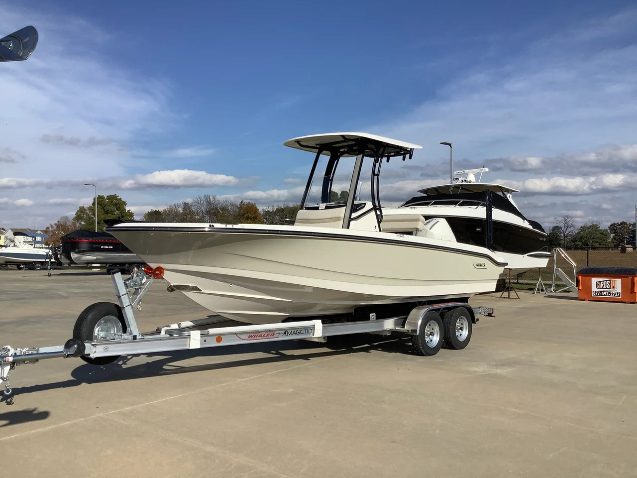2026 Boston Whaler 220 Dauntless 22.0 feet, Monkey Island, OK #1