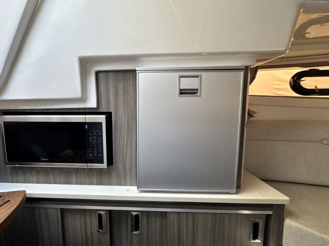 2026 Sea Ray Sundancer 320 Outboard 32.0 feet, Huntington, NY #34