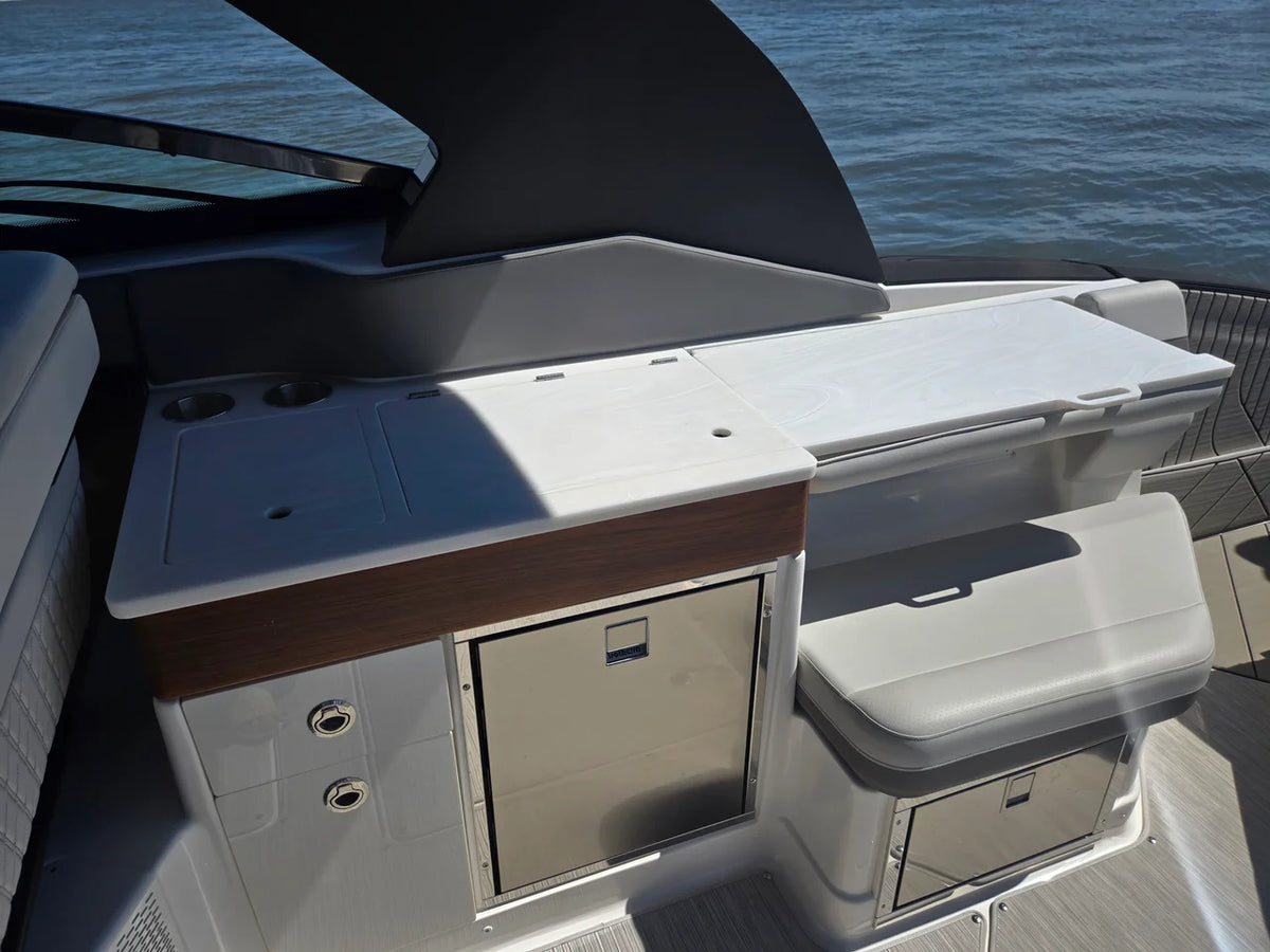 2027 Sea Ray SLX 360 Outboard 36.0 feet, Charleston, SC #10