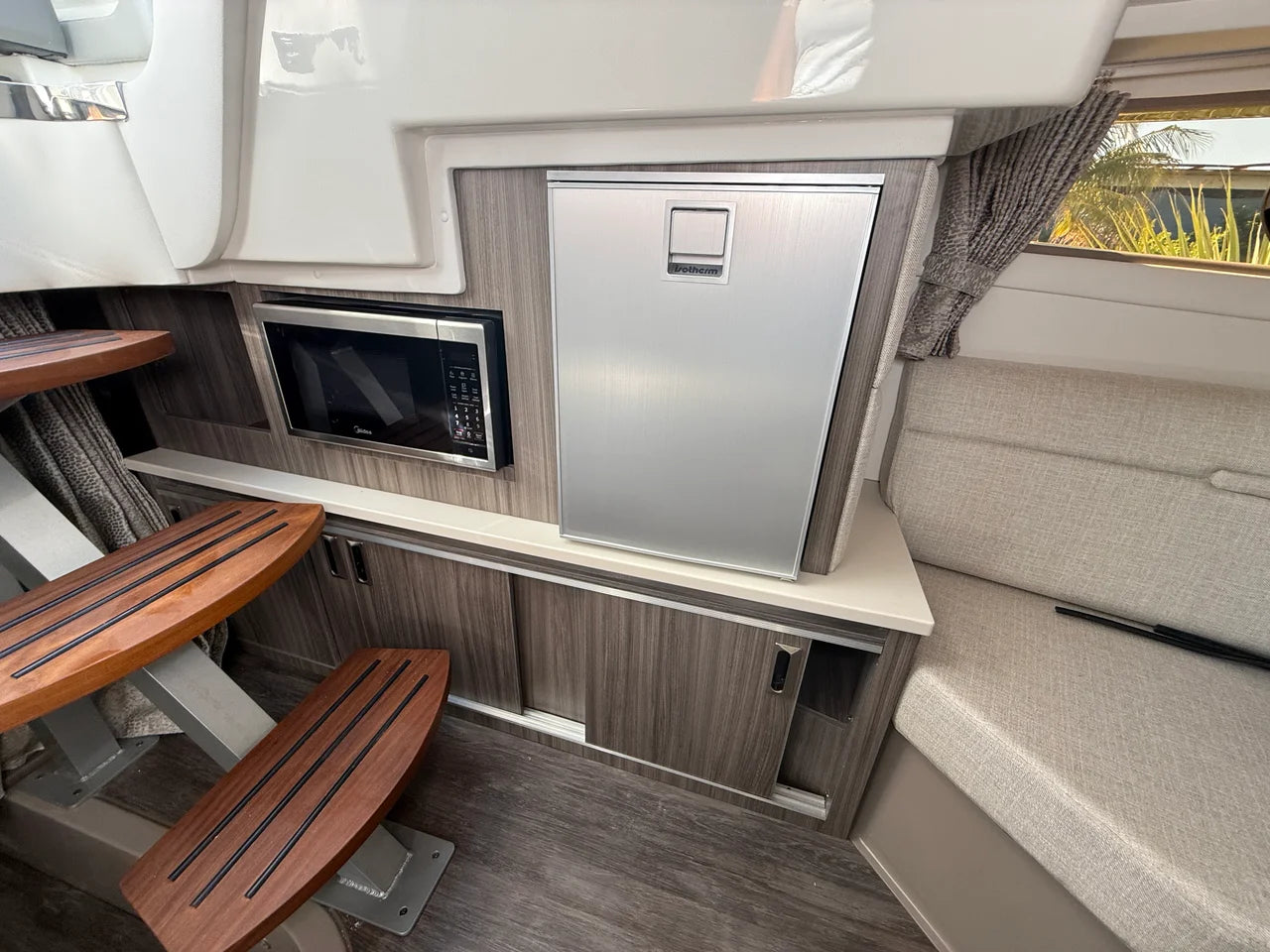 2027 Sea Ray Sundancer 320 Outboard 32.0 feet, Sarasota, FL #23