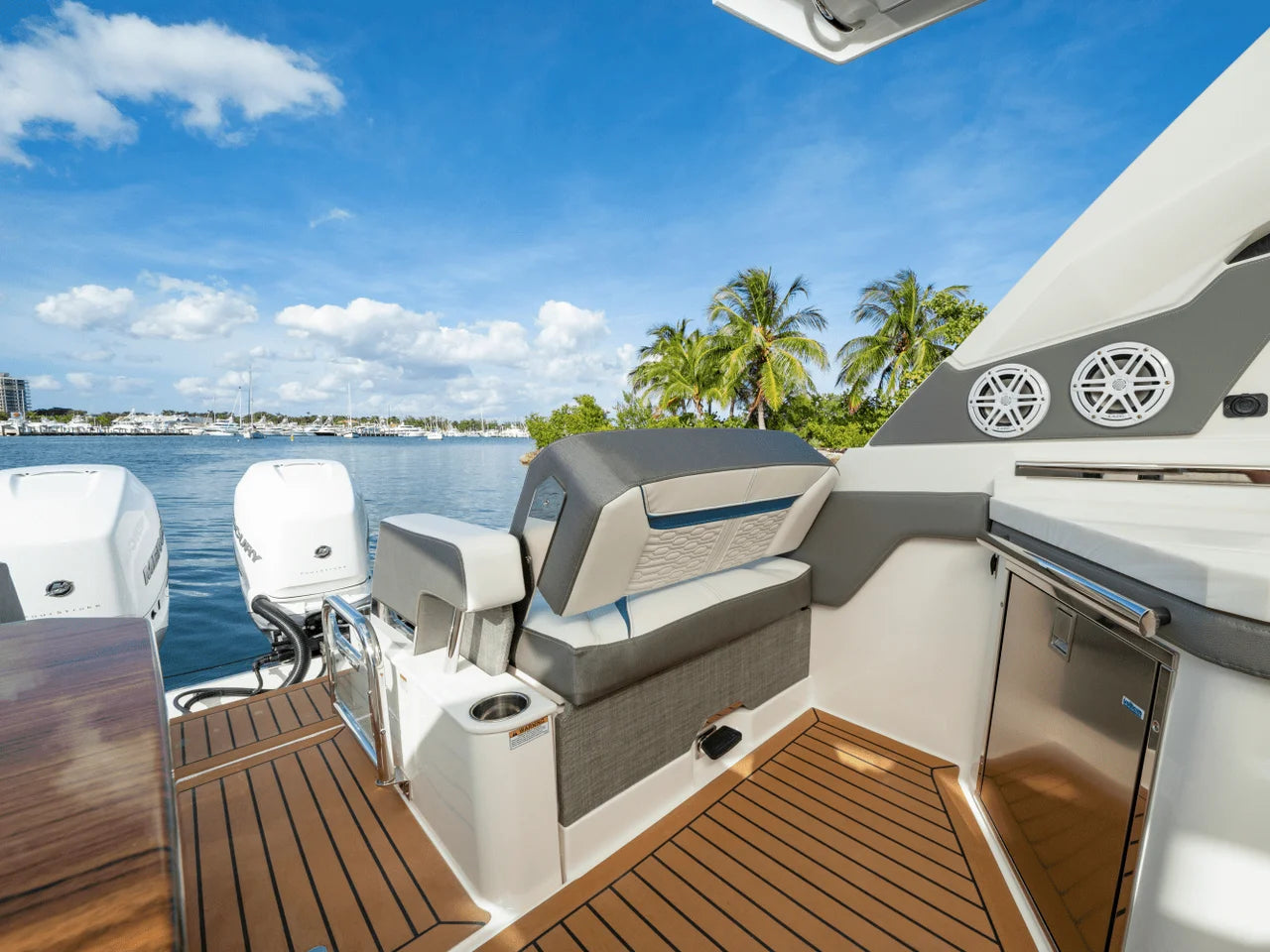 2025 Tiara Yachts LX 34 34.0 feet, Inuvik, Northwest Territories #49