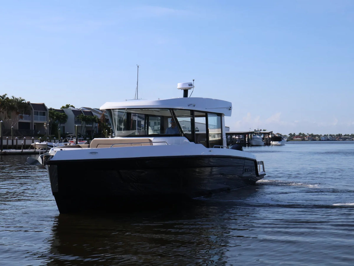 2026 Cruisers Yachts 38 VTR EC 38.0 feet, Naples, Florida #2