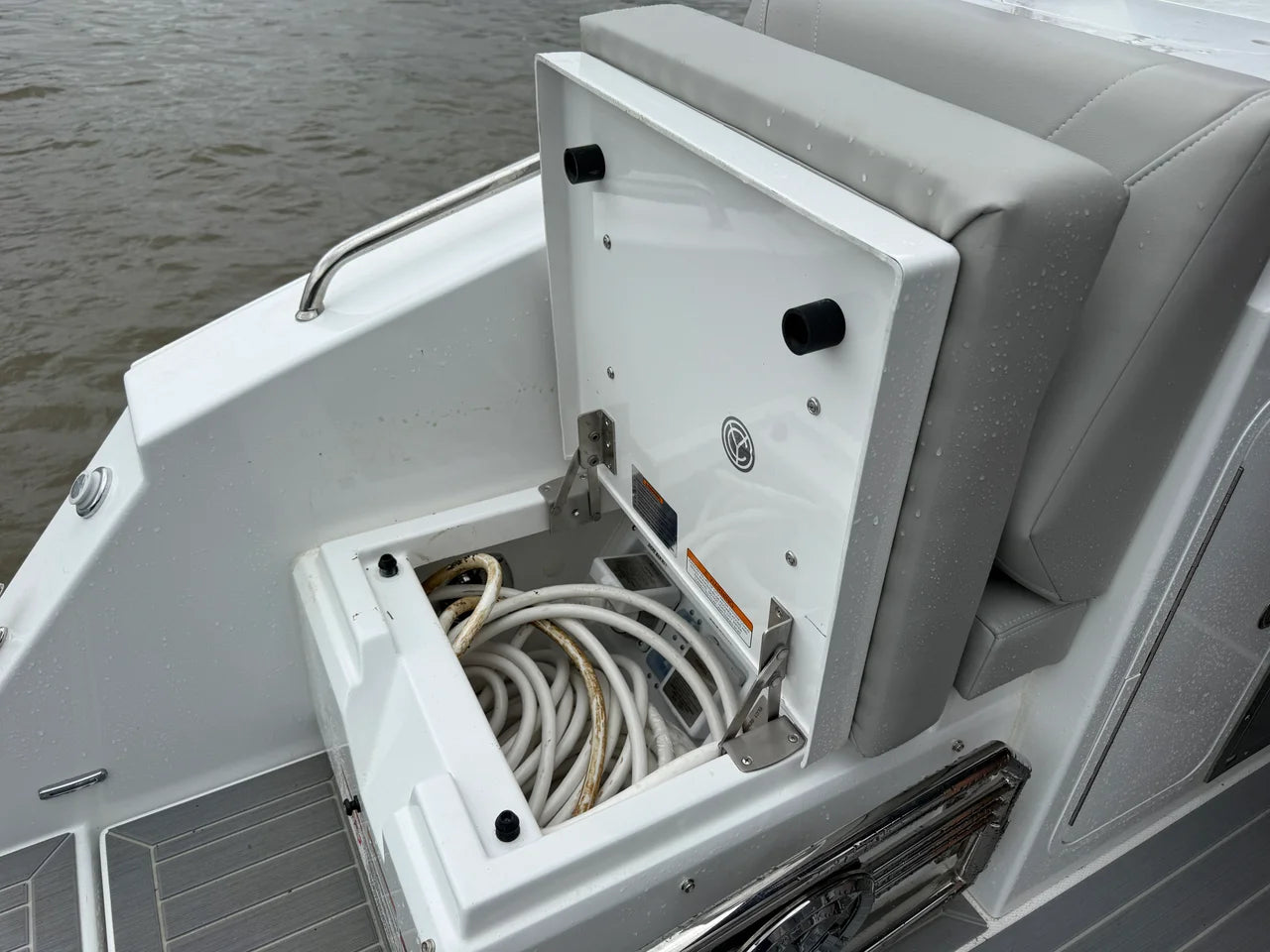 2026 Cruisers Yachts 34 GLS Outboard 34.0 feet, Lake Ozark, MO #30