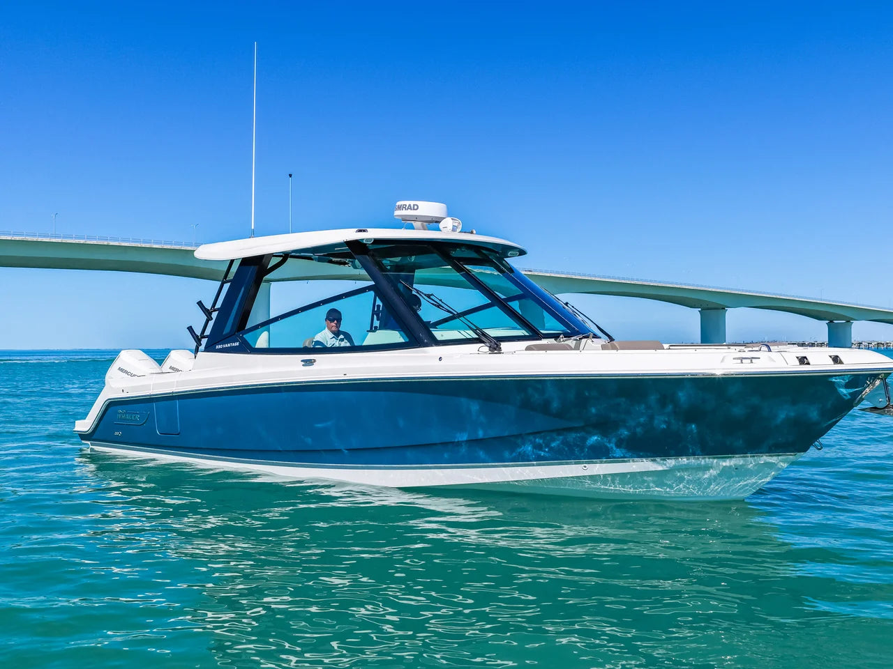 2026 Boston Whaler 330 Vantage 33.0 feet, Sarasota, FL #10