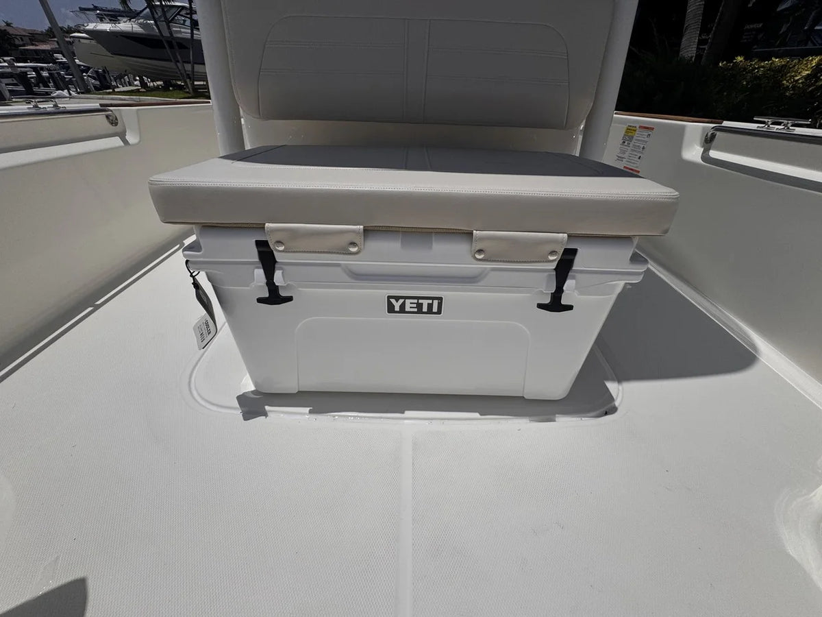 2027 Boston Whaler 210 Montauk 21.0 feet, Jupiter, Florida #24
