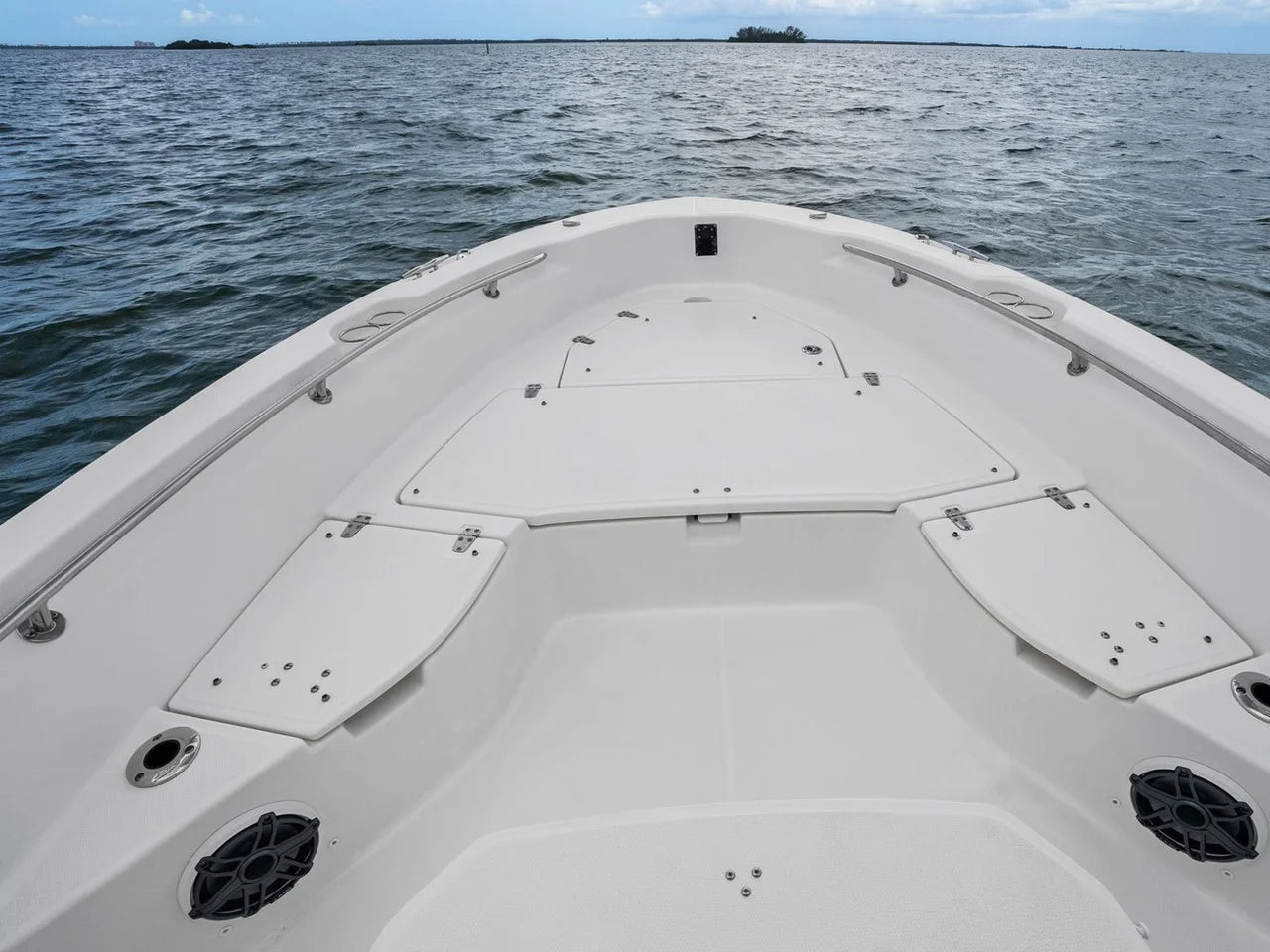 2024 Boston Whaler 250 DAUNTLESS 25.0 feet, St Petersburg, FL #16