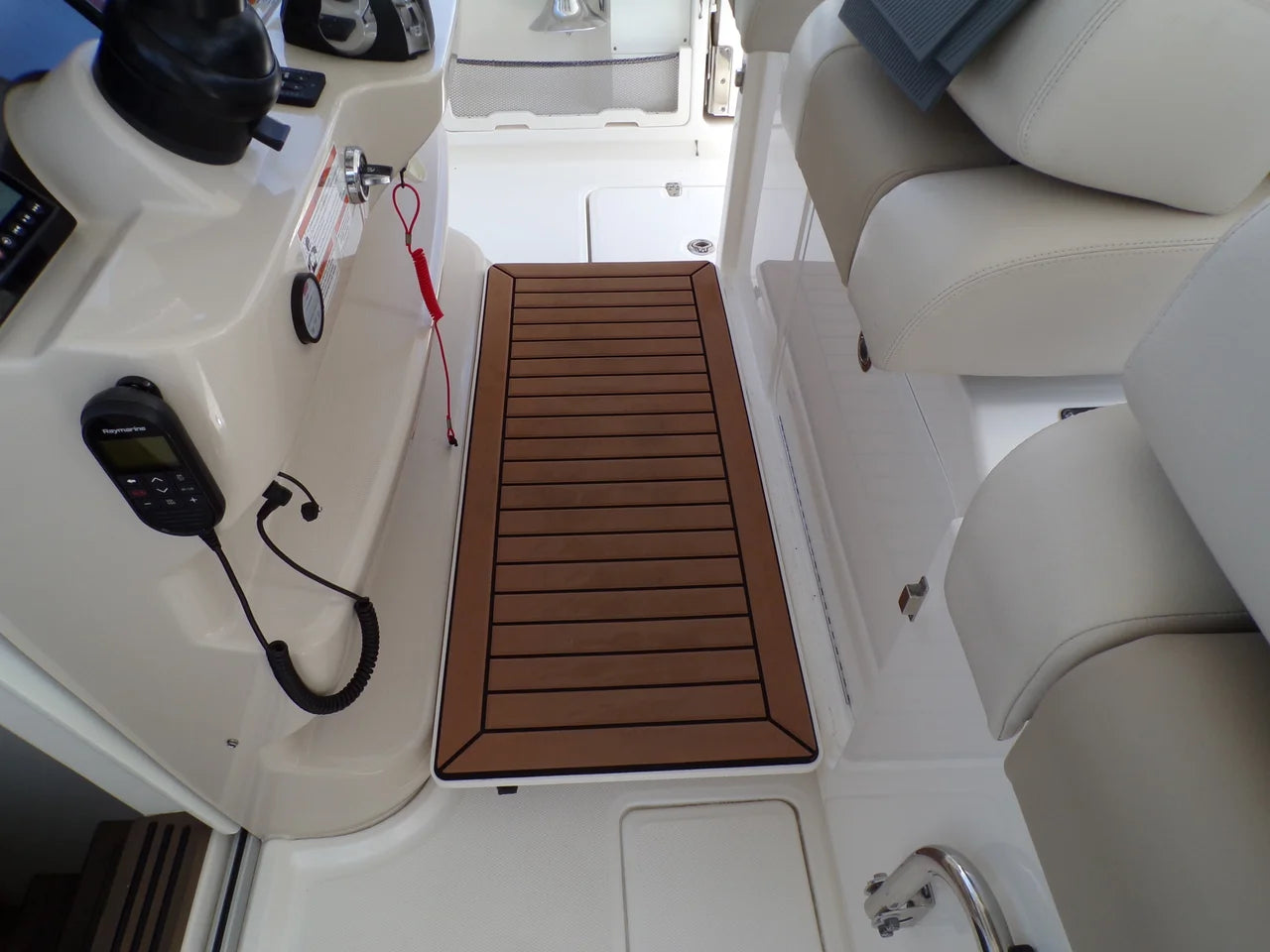 2018 Boston Whaler 420 OUTRAGE 42.0 feet, Naples, FL #42