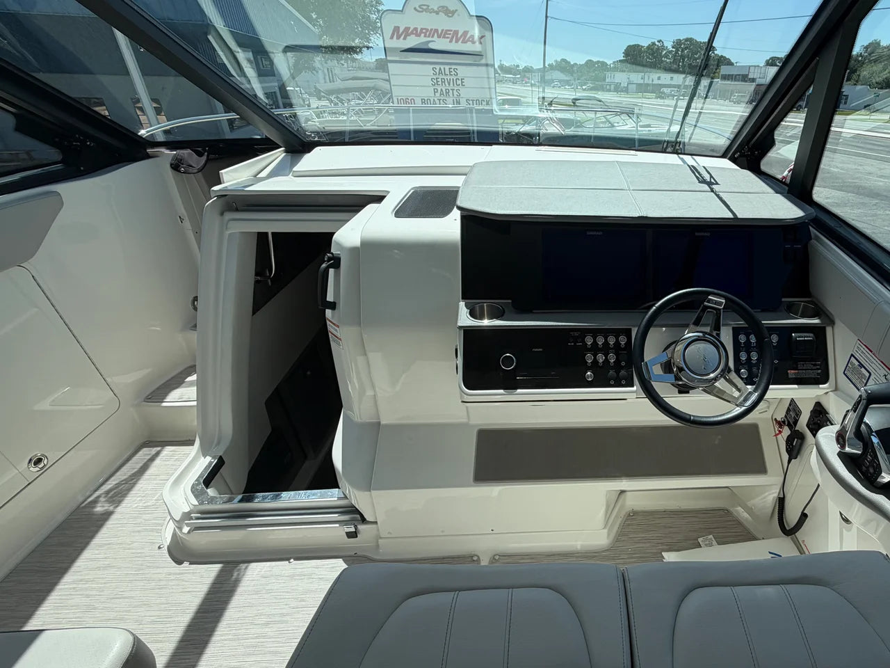 2024 Sea Ray 320 SUNDANCER OB 32.0 feet, Cocoa, Florida #16
