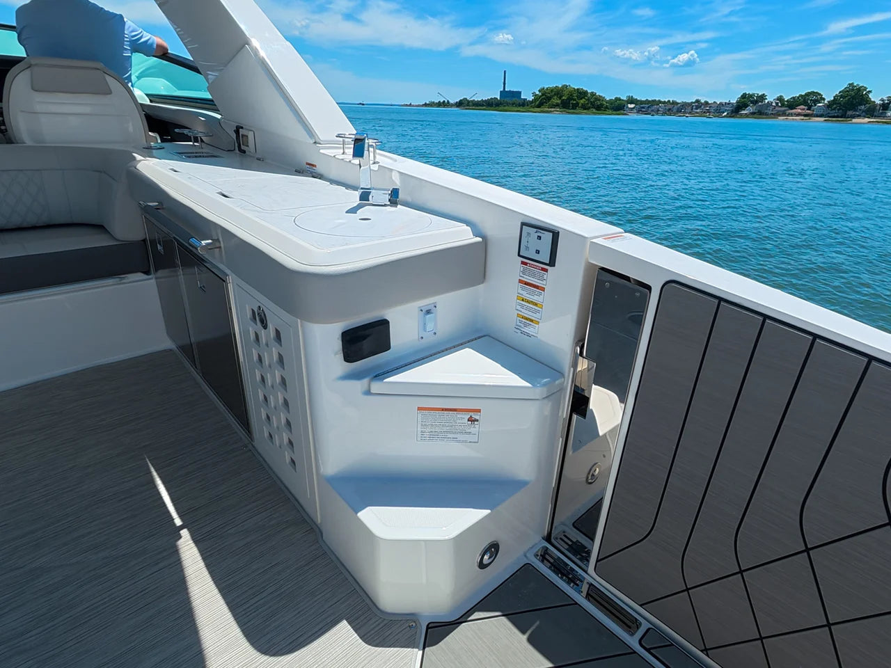2026 Sea Ray SLX 400 Outboard 40.0 feet, New York, New York #36
