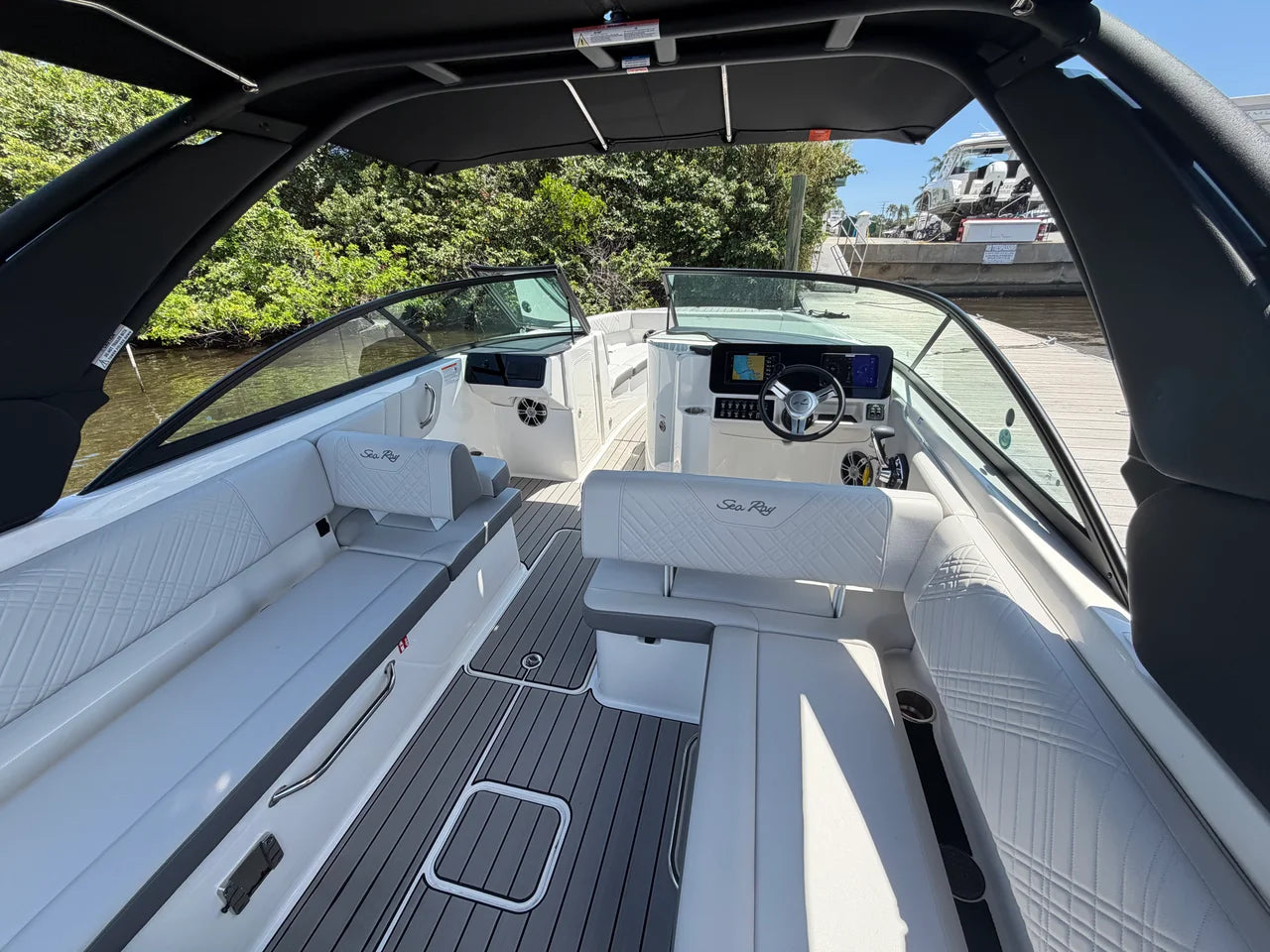 2025 Sea Ray 270 SDX OB 27.0 feet, Stuart, Florida #18