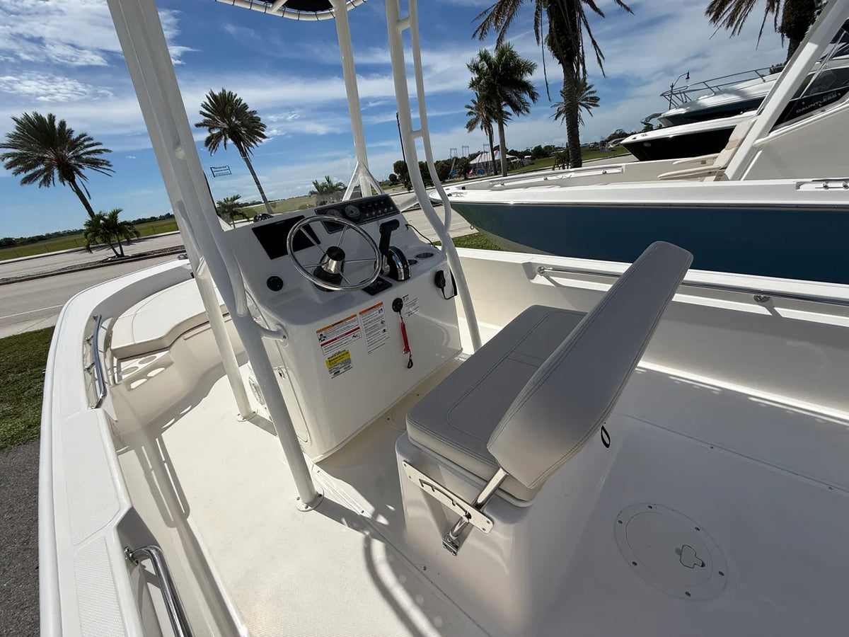 2027 Boston Whaler 190 Montauk 19.0 feet, Venice, Florida #13