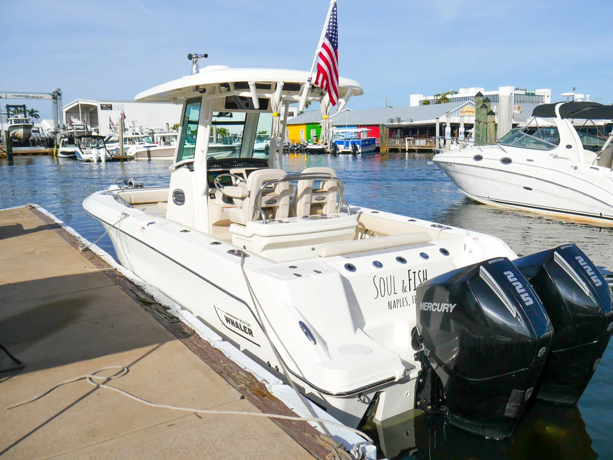 2019 Boston Whaler 250 OUTRAGE 25.0 feet, Naples, FL #12