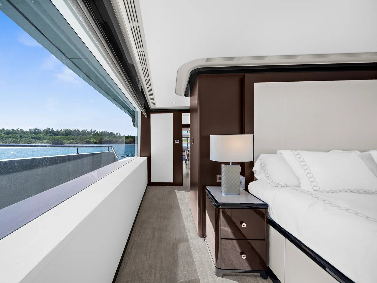 2024 Ocean Alexander 32L 106.0 feet, Miami, FL #17