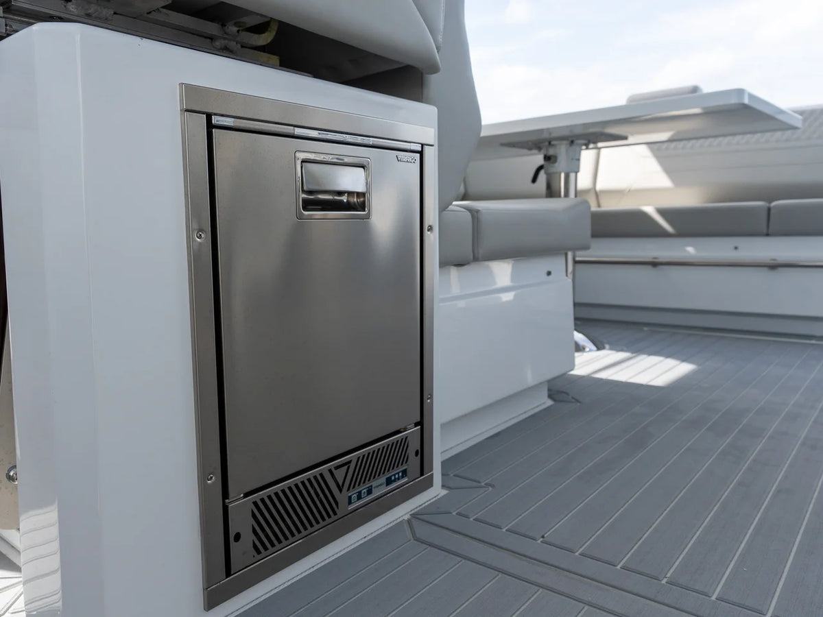 2026 Cruisers Yachts 42 GLS Outboard 42.0 feet, Miami, FL #18