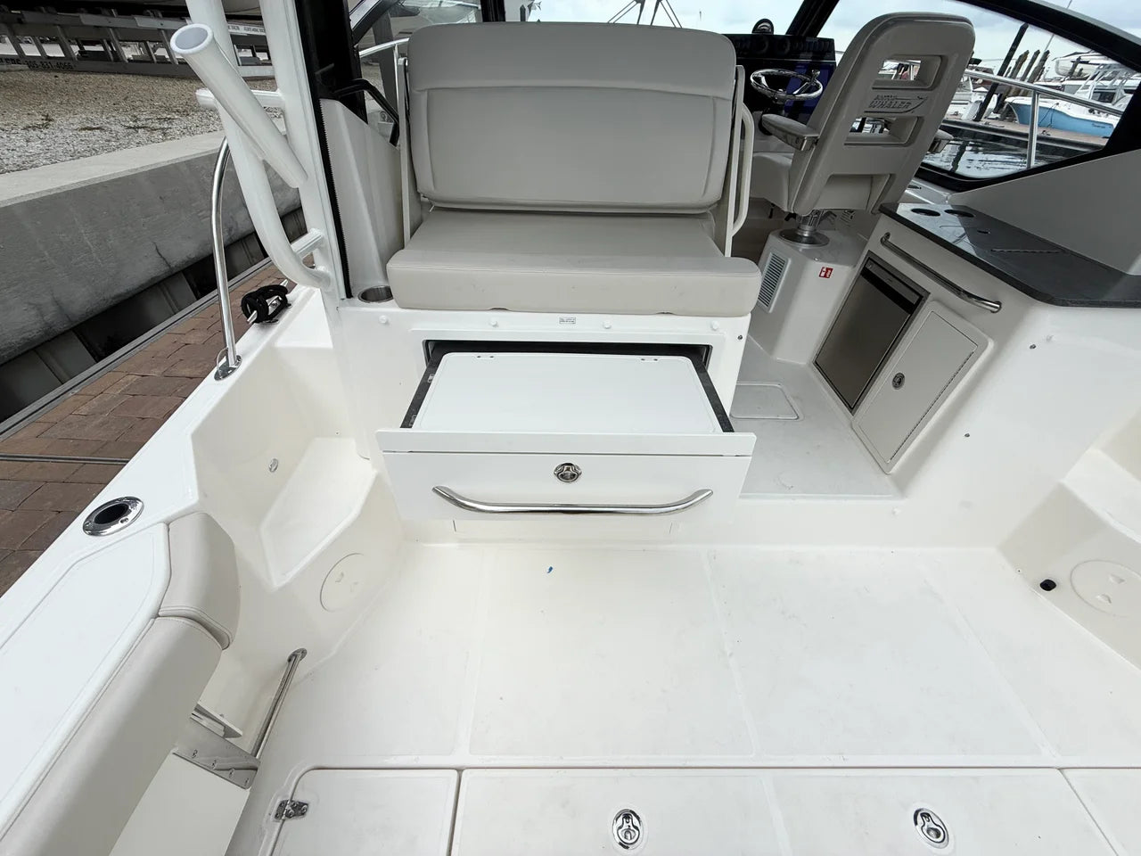 2027 Boston Whaler 325 Conquest 32.0 feet, Sarasota, FL #29