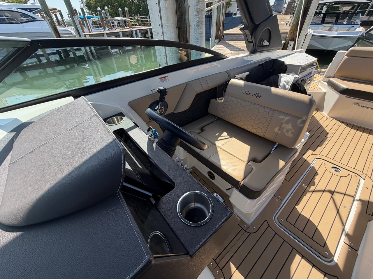 2021 Sea Ray 290 SDX 298.0 feet, Miami, FL #50