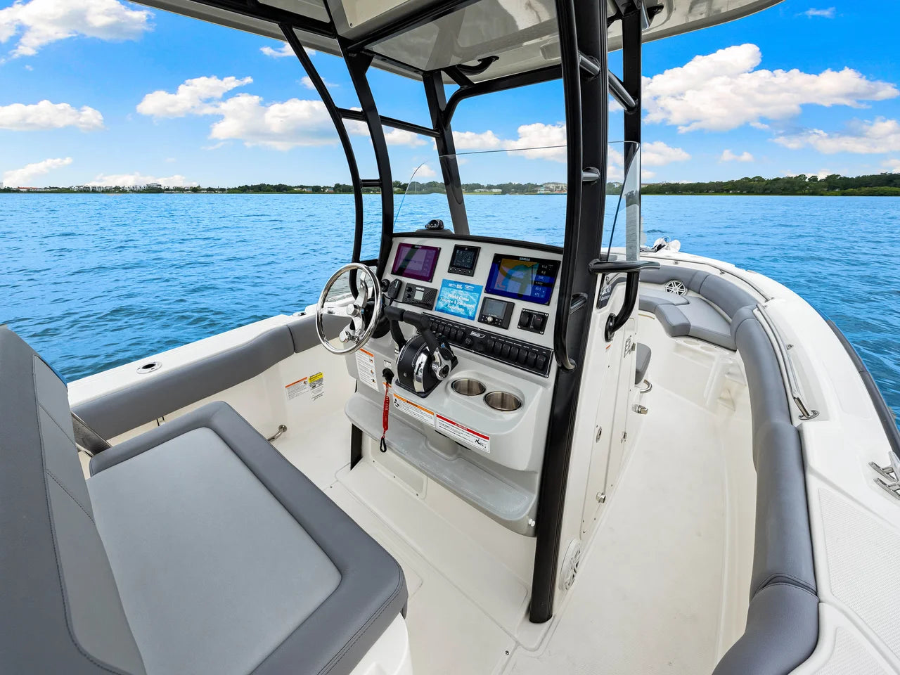 2025 Boston Whaler 230 Outrage 23.0 feet, Clearwater, Florida #51