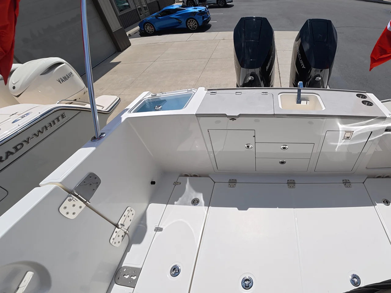 2025 Boston Whaler 330 Vantage 33.0 feet, Dennis, New Jersey #14