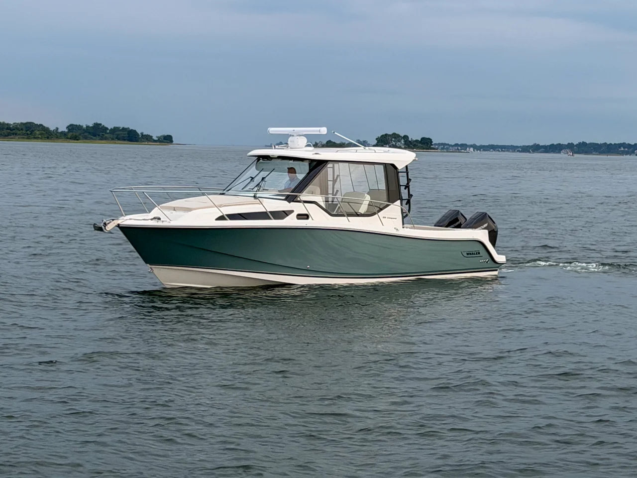 2027 Boston Whaler 325 Conquest 32.0 feet, Norwalk, Connecticut #4