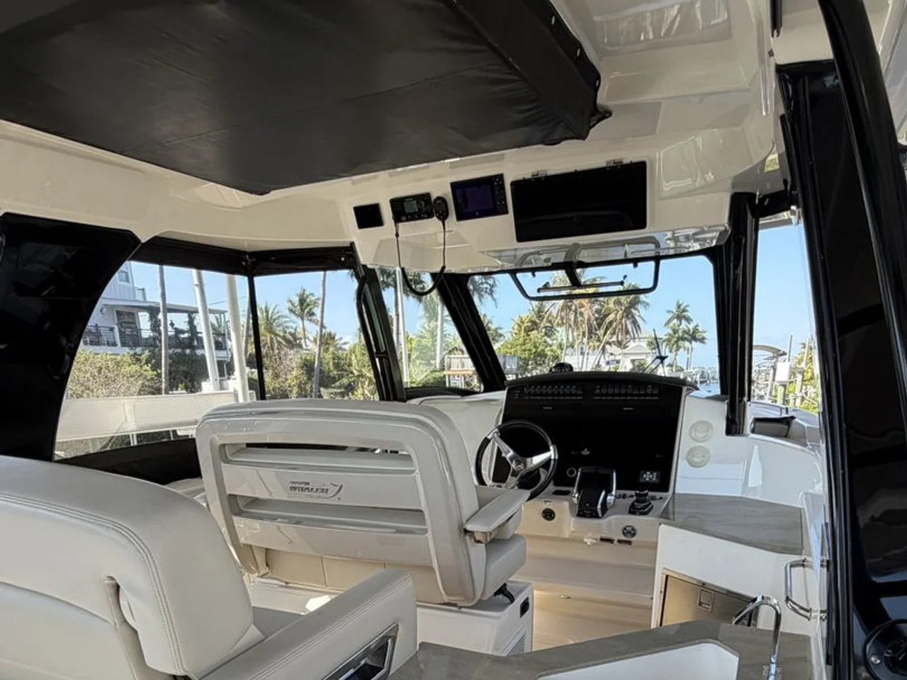 2023 Boston Whaler 350 REALM 35.0 feet, Fort Myers, FL #16