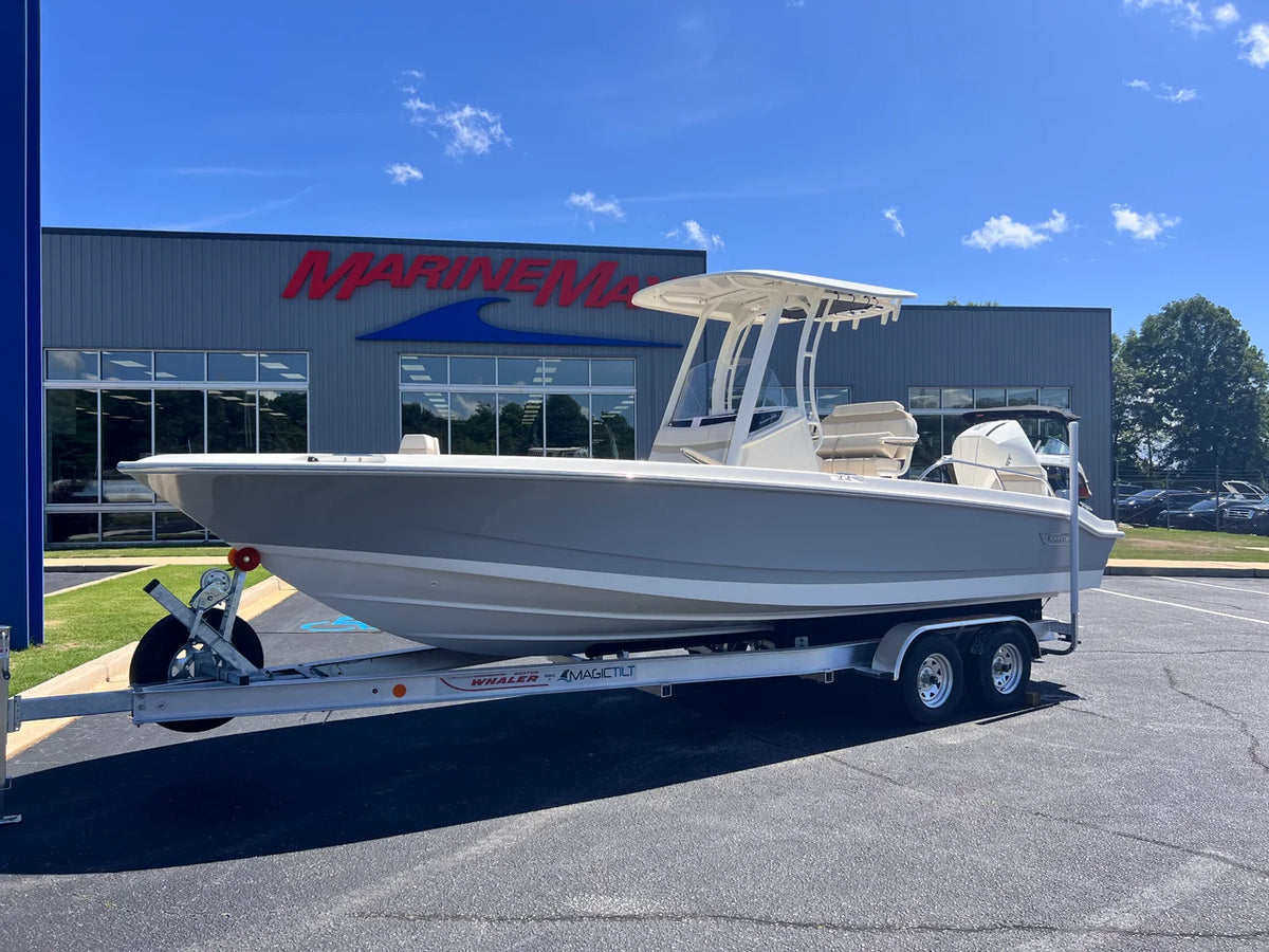 2026 Boston Whaler 250 Dauntless 25.0 feet, Greenville, SC #1