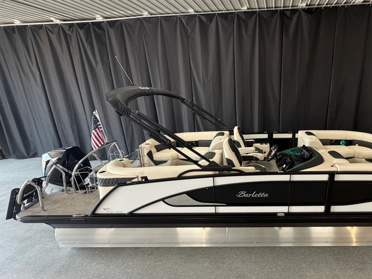 2027 Barletta LUSSO23QCSS 23.0 feet, Nisswa, Minnesota #2