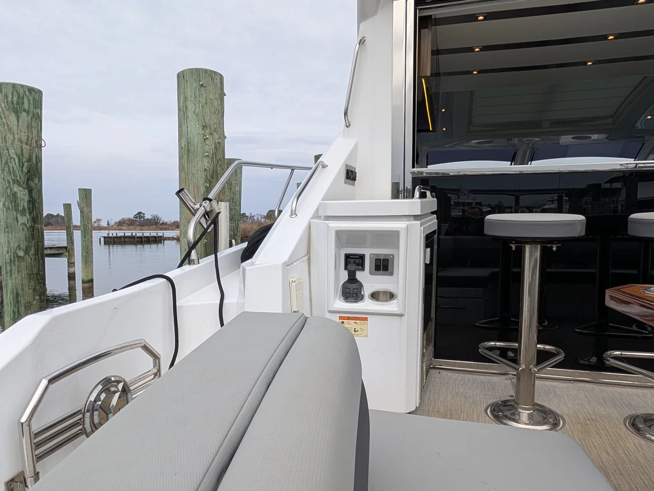 2022 Cruisers Yachts 54 Cantius 54.0 feet, Grasonville, MD #66