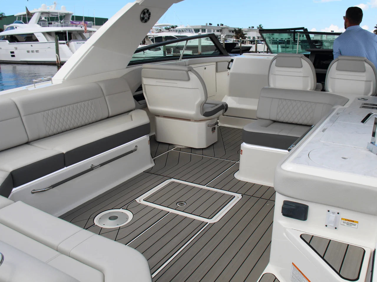 2025 Sea Ray SLX 400 Outboard 40.0 feet, Naples, Florida #19